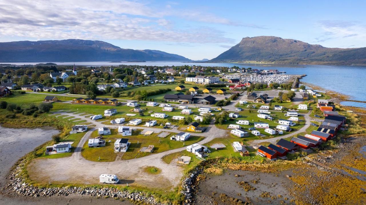 Topcamp Havblikk - Helgeland Nesna Extérieur photo